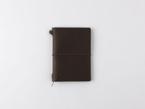Traveler's Notebook - Starter Set Passport Size - Black