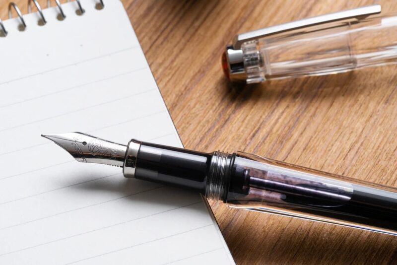 TWSBI - VAC 700R Fountain Pen Vakuumfyller - Clear - Bilde 7