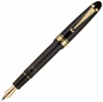 Pilot - Custom 823 Vakuumfyller Fyllepenn - Black/Gold