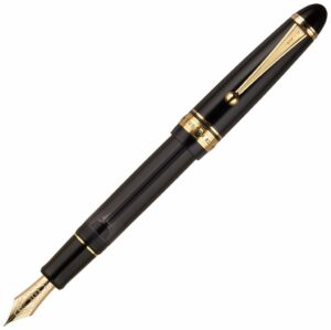 Pilot - Custom 823 Vakuumfyller Fyllepenn - Black/Gold