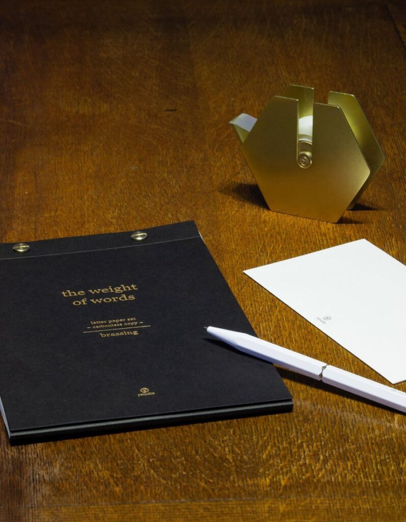 Ystudio Classing Brass Tapedispenser4 Tudos