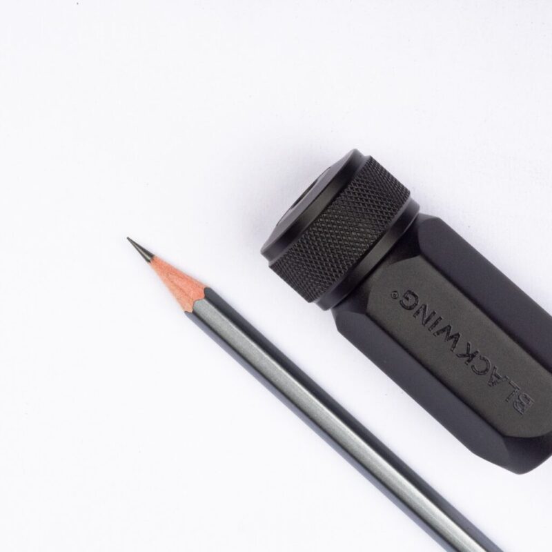 Palomino - Blackwing One-Step Long-Point Sharpener - Sort Metall - Bilde 2
