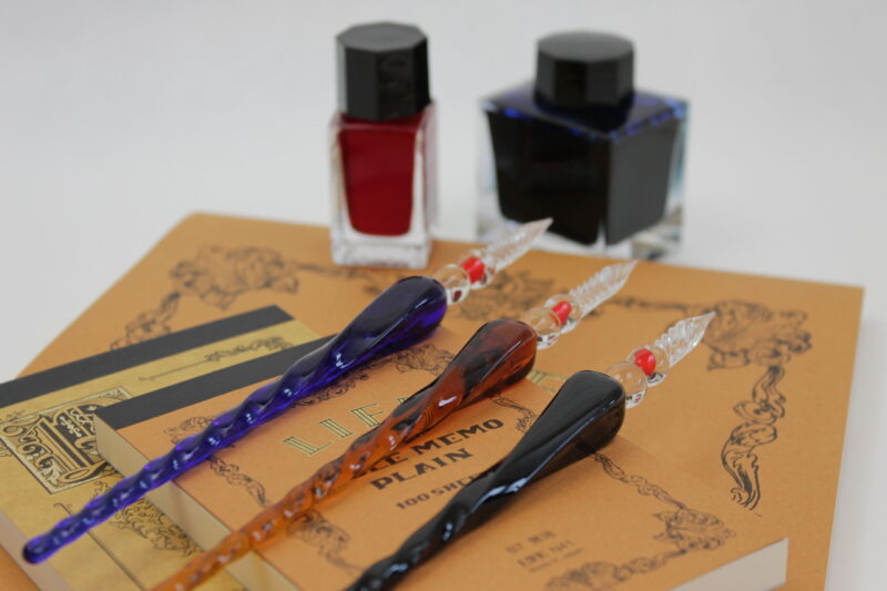 Tudos Glasspenn - Plume De Verre - Amber - Bilde 2