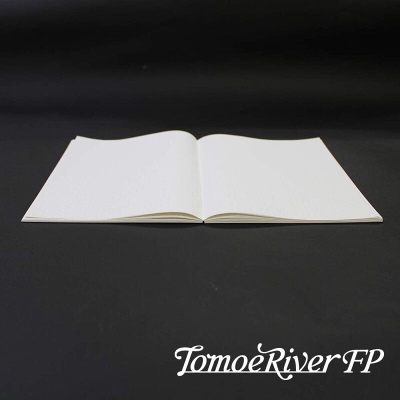 Tomoe River - Notatbok A5 Softcover - White - 52 gsm - 160 sider - Dot Grid - SR-A5NB-DW - Bilde 4