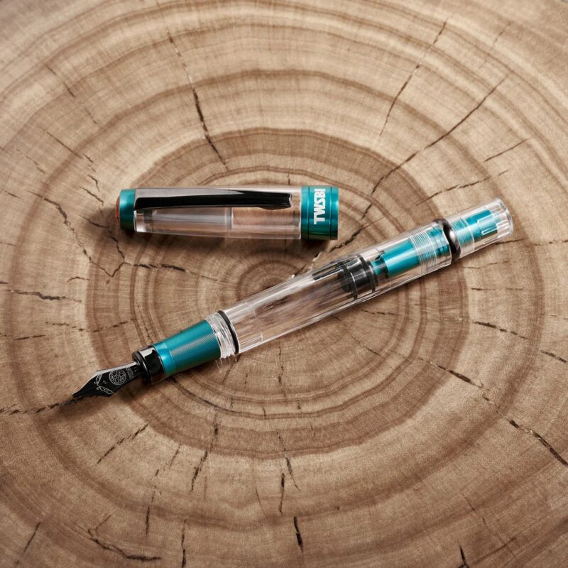 TWSBI - Diamond 580 ALR Fyllepenn  - Caribbean with Onyx - Bilde 7