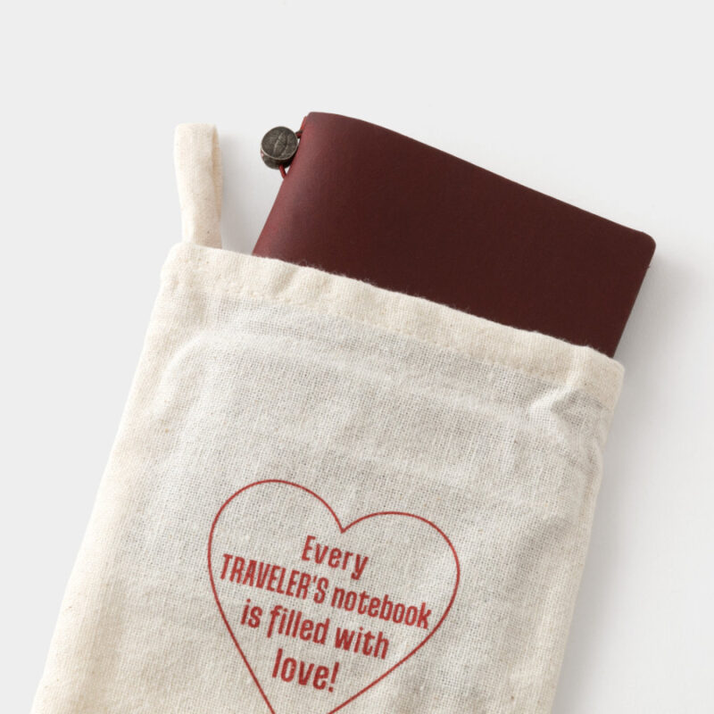 Traveler's Notebook - 2025 Limited Edition - Love and Trip - Passport Size - Red - Bilde 8