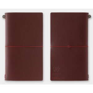 Traveler's Notebook - 2025 Limited Edition - Love and Trip - Regular Size - Red