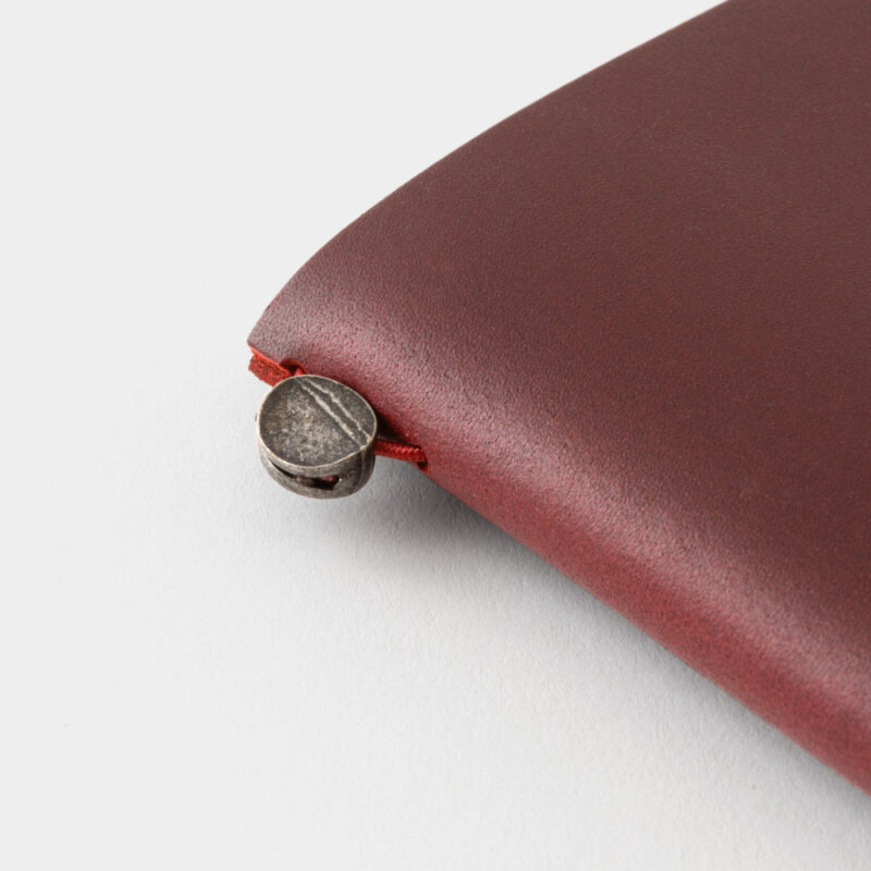 Traveler's Notebook - 2025 Limited Edition - Love and Trip - Regular Size - Red - Bilde 5